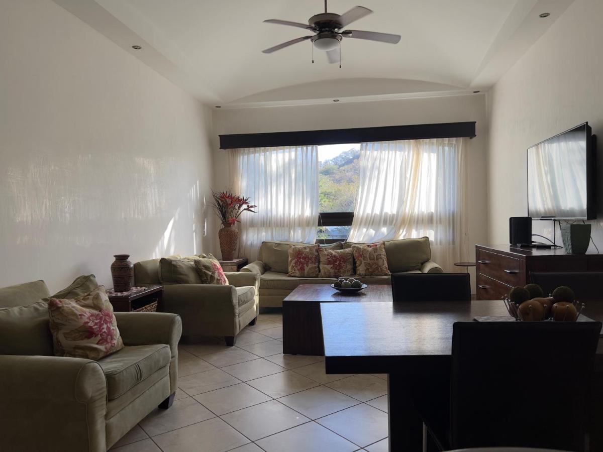 The Oaks Tamarindo Pool Front Condominiums Fast Wifi 외부 사진