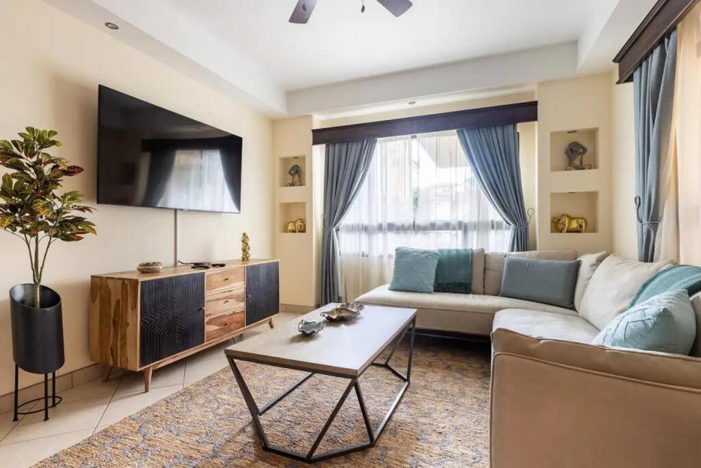 The Oaks Tamarindo Pool Front Condominiums Fast Wifi 외부 사진