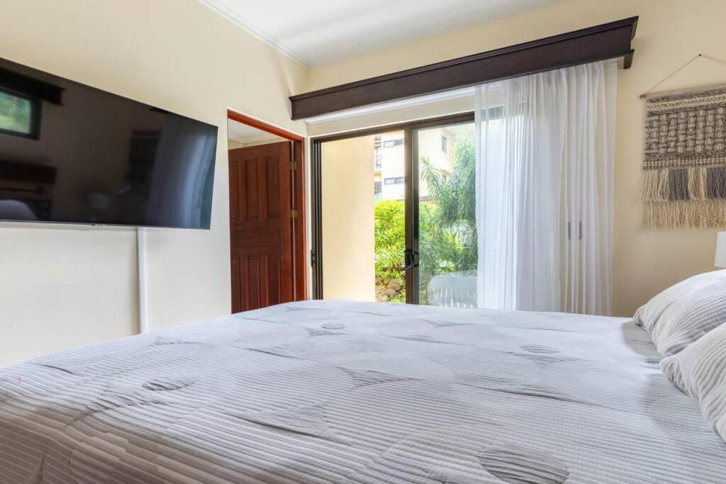 The Oaks Tamarindo Pool Front Condominiums Fast Wifi 외부 사진