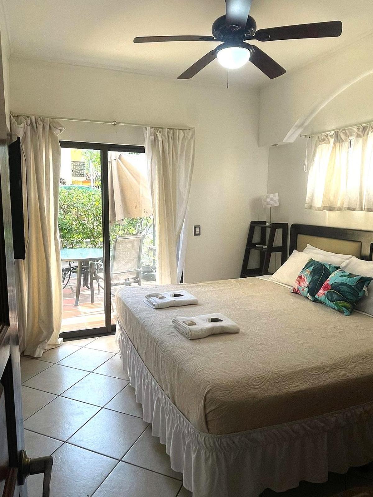 The Oaks Tamarindo Pool Front Condominiums Fast Wifi 외부 사진