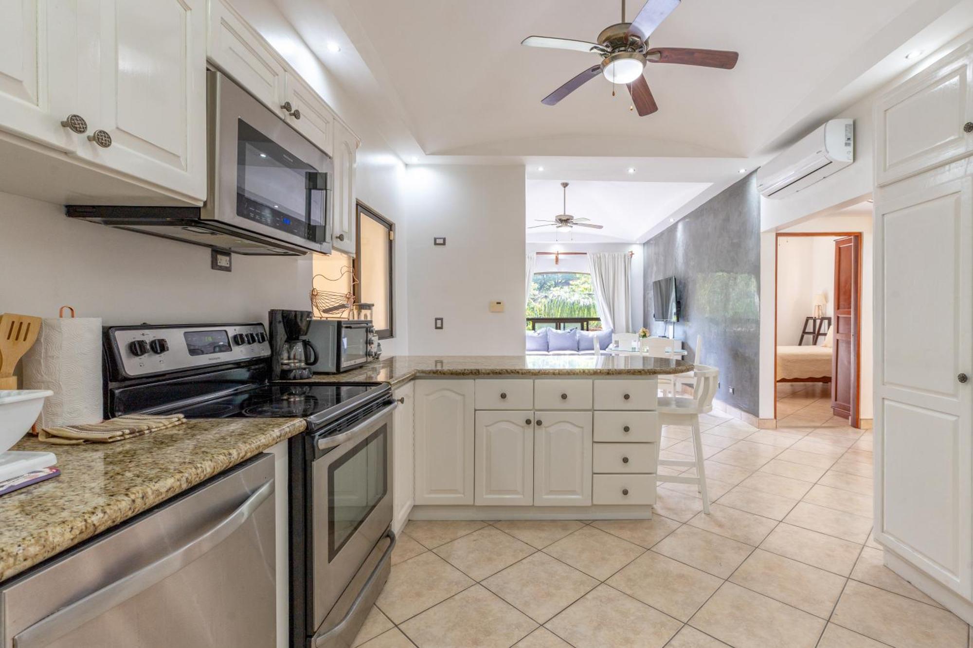 The Oaks Tamarindo Pool Front Condominiums Fast Wifi 외부 사진